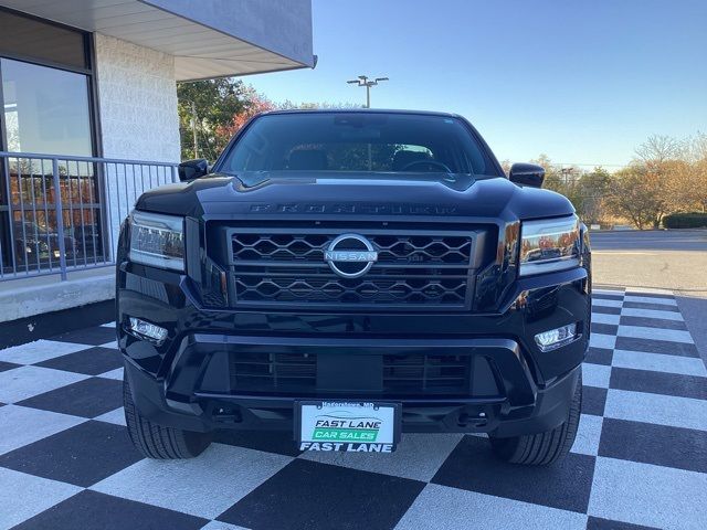 2023 Nissan Frontier SV