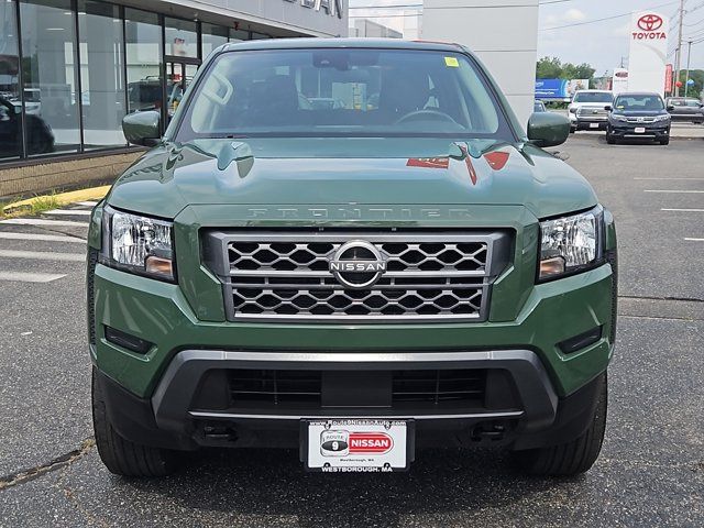 2023 Nissan Frontier SV