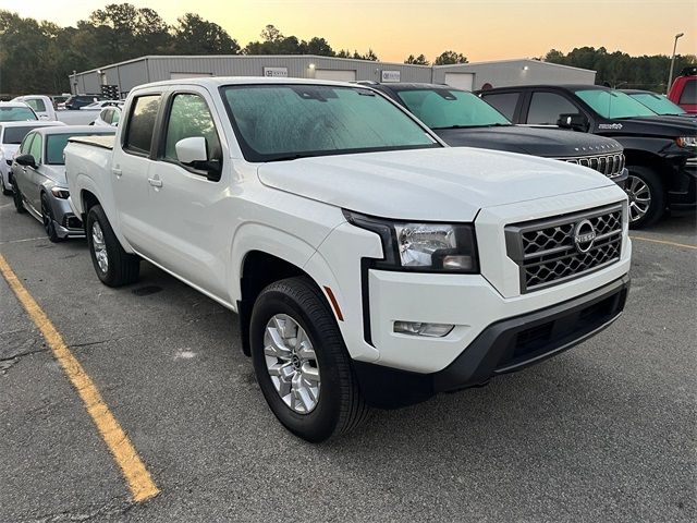 2023 Nissan Frontier SV