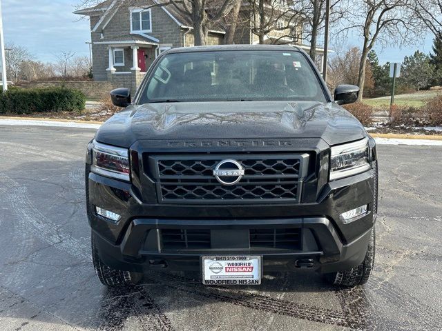 2023 Nissan Frontier SV