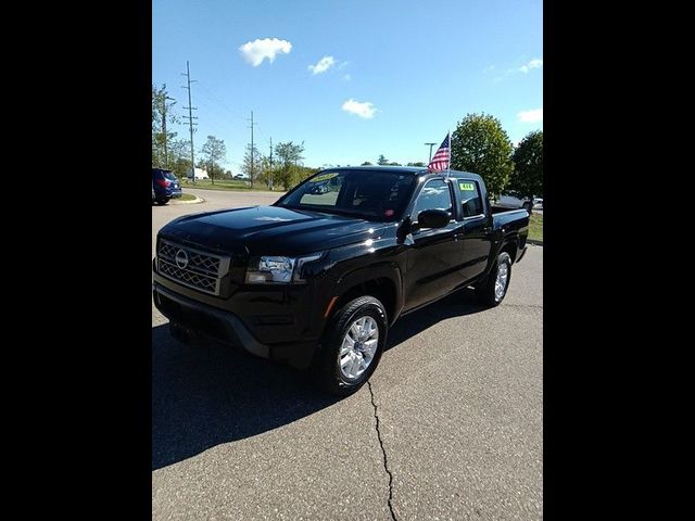 2023 Nissan Frontier SV