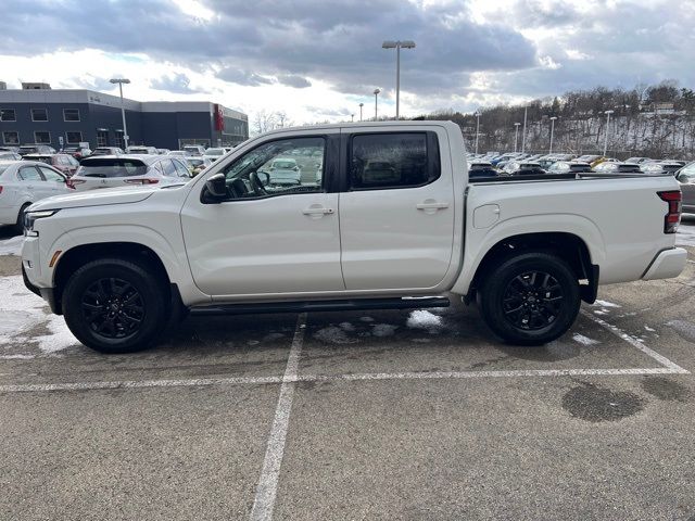 2023 Nissan Frontier SV