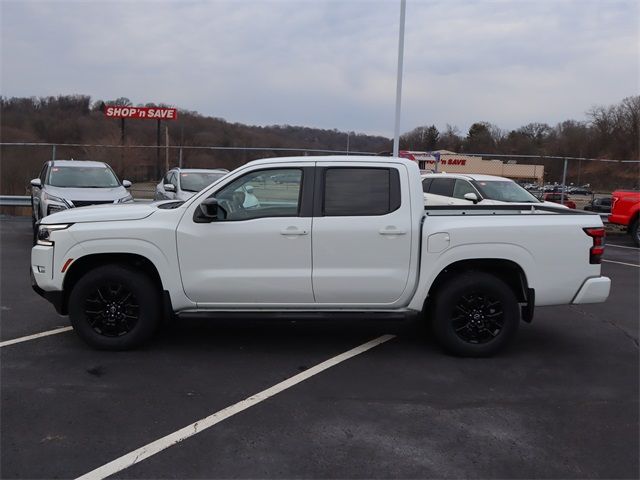 2023 Nissan Frontier SV