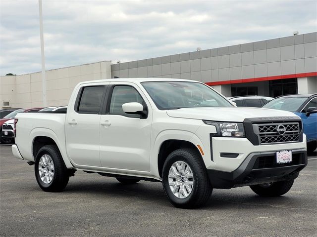 2023 Nissan Frontier SV