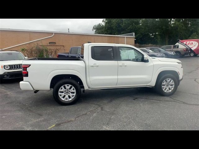 2023 Nissan Frontier SV