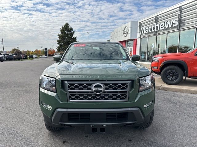 2023 Nissan Frontier SV