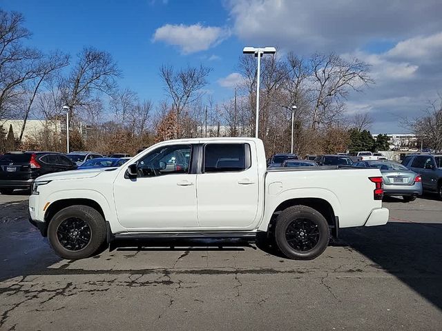 2023 Nissan Frontier SV