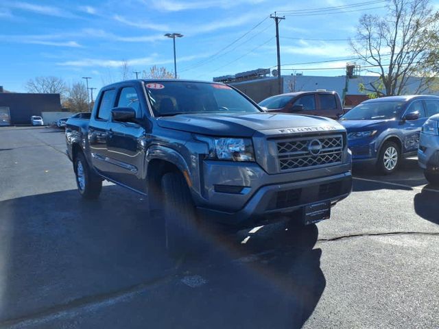 2023 Nissan Frontier SV