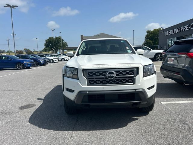 2023 Nissan Frontier SV