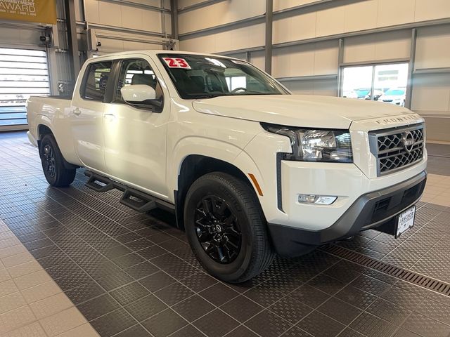 2023 Nissan Frontier SV