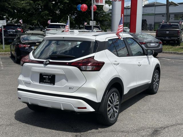 2023 Nissan Kicks SV