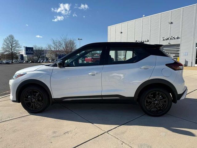 2023 Nissan Kicks SR