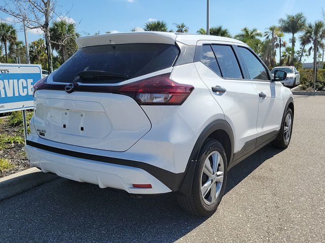 2023 Nissan Kicks S