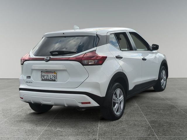 2023 Nissan Kicks S