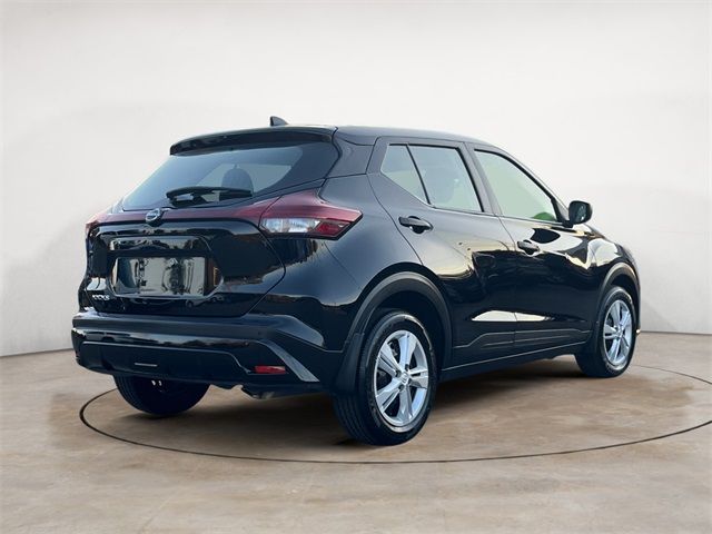 2023 Nissan Kicks S