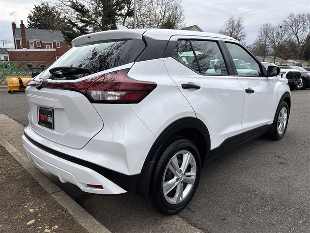 2023 Nissan Kicks S