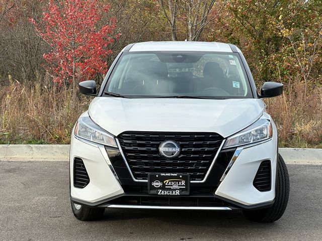 2023 Nissan Kicks S