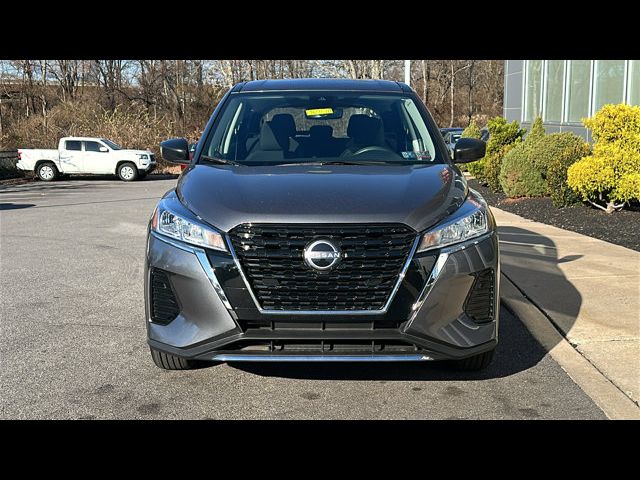 2023 Nissan Kicks S