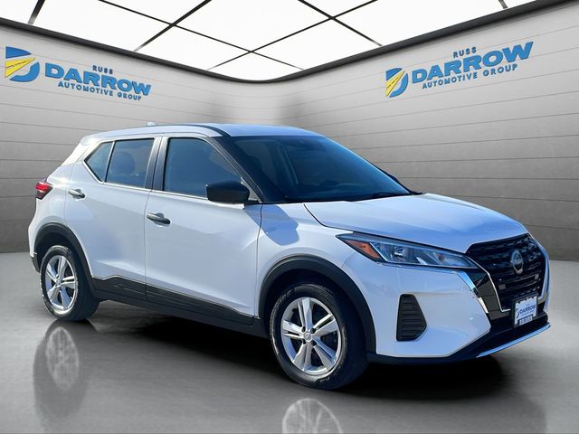 2023 Nissan Kicks S