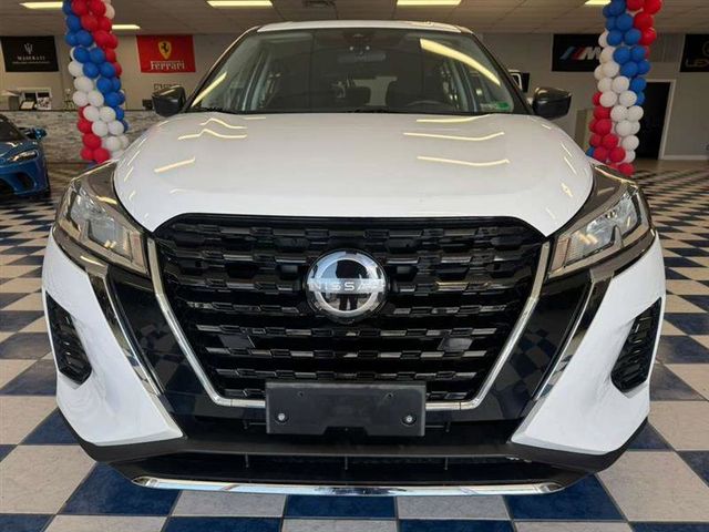 2023 Nissan Kicks S