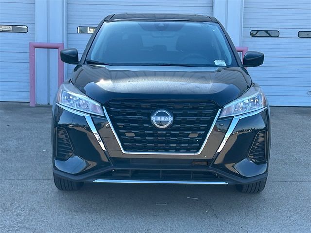 2023 Nissan Kicks S