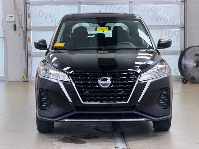 2023 Nissan Kicks S