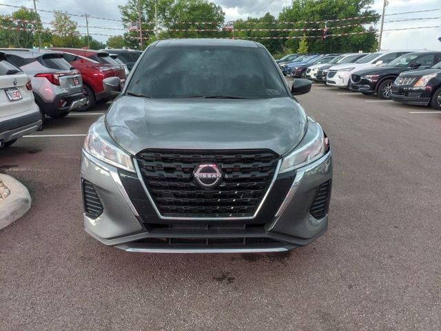 2023 Nissan Kicks S