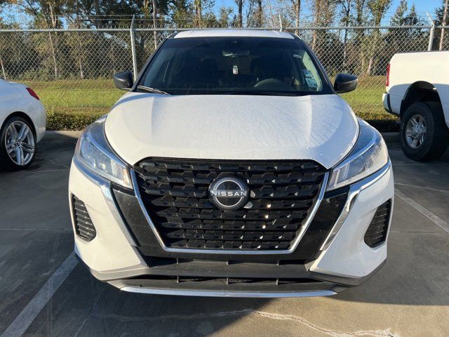 2023 Nissan Kicks S