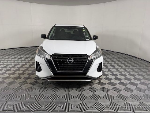 2023 Nissan Kicks S