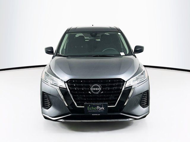 2023 Nissan Kicks S