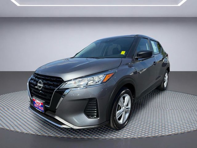2023 Nissan Kicks S