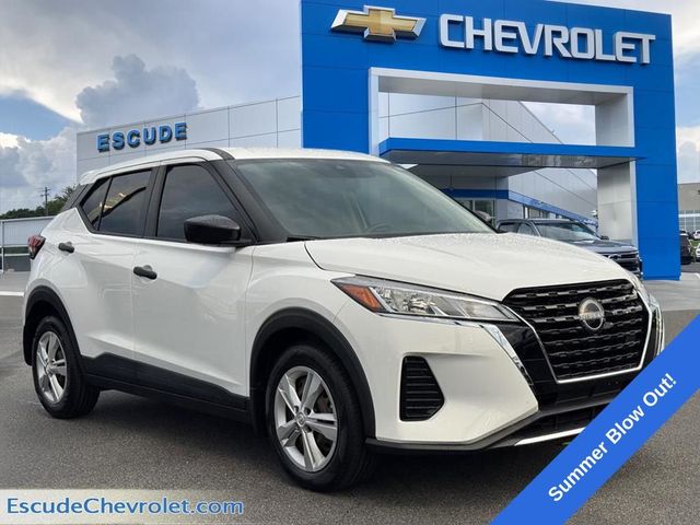 2023 Nissan Kicks S