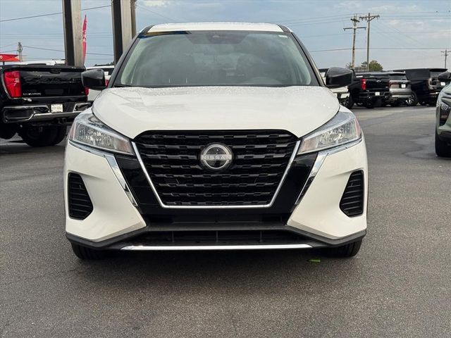 2023 Nissan Kicks S