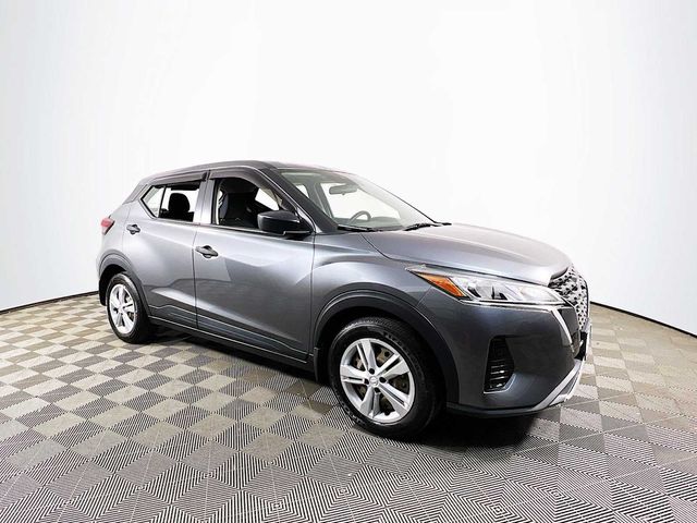 2023 Nissan Kicks S