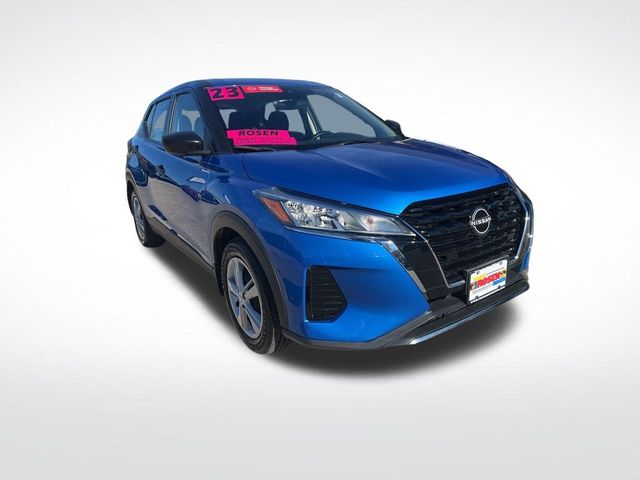 2023 Nissan Kicks S