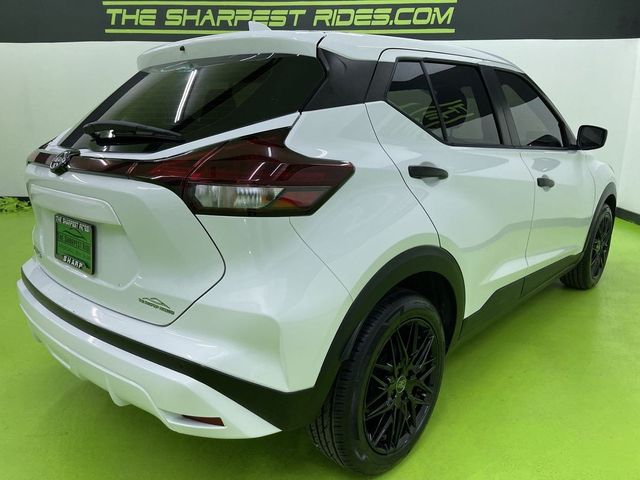 2023 Nissan Kicks S