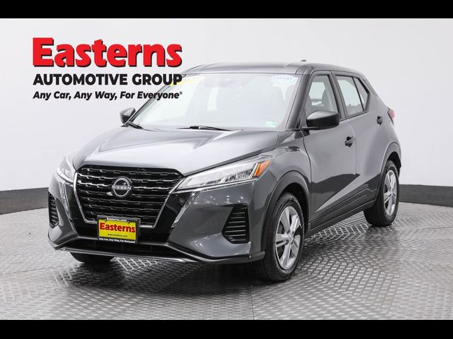 2023 Nissan Kicks S