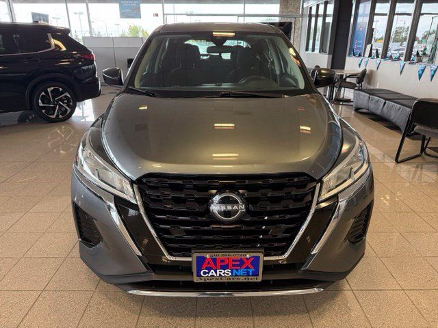 2023 Nissan Kicks S