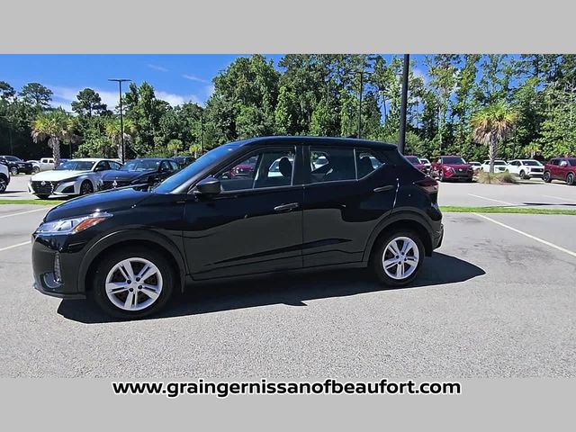 2023 Nissan Kicks S