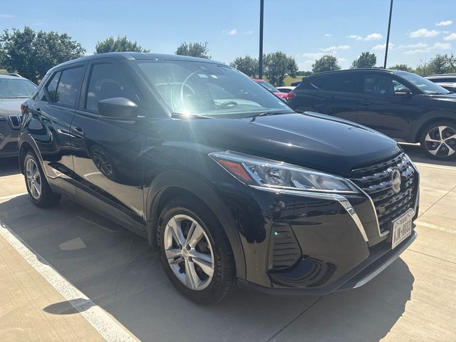 2023 Nissan Kicks S