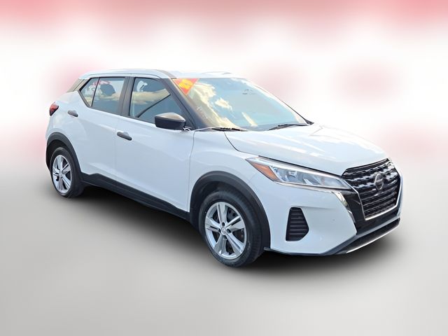 2023 Nissan Kicks S