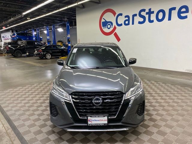 2023 Nissan Kicks S