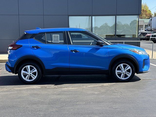 2023 Nissan Kicks S