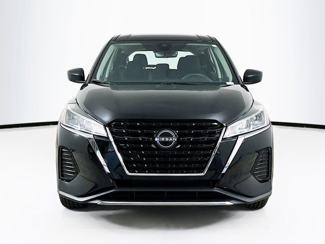 2023 Nissan Kicks S