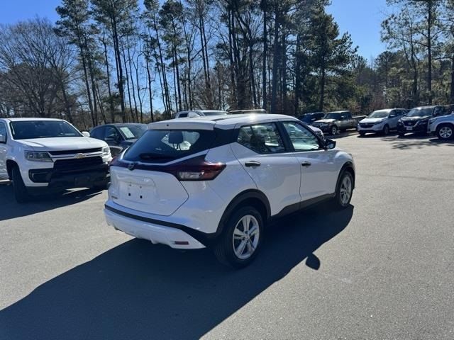 2023 Nissan Kicks S