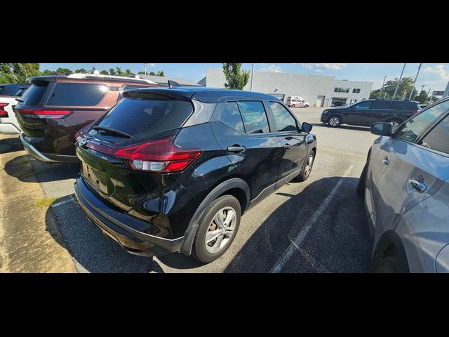 2023 Nissan Kicks S