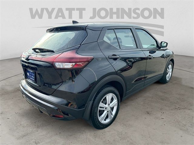 2023 Nissan Kicks S