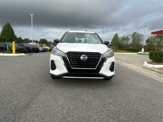 2023 Nissan Kicks S