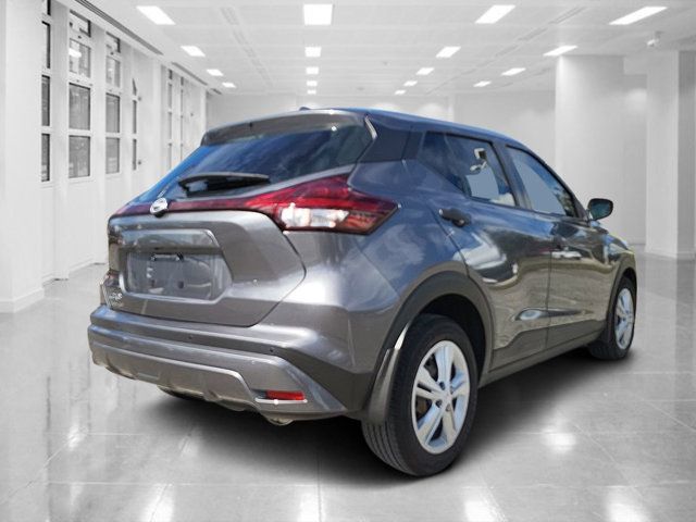 2023 Nissan Kicks S