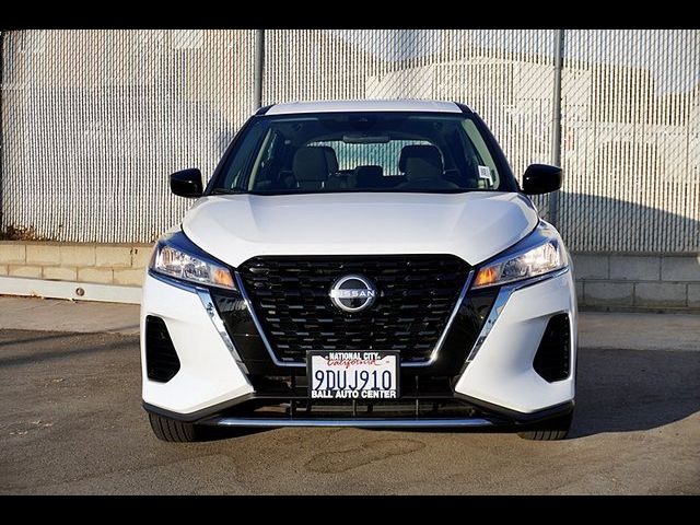 2023 Nissan Kicks S